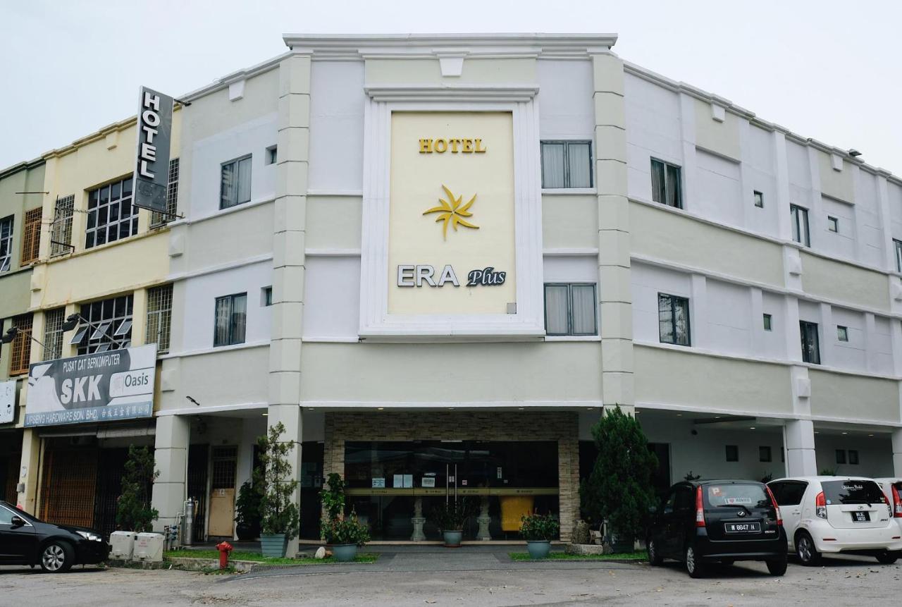 Era Plus Hotel Seri Kembangan Ngoại thất bức ảnh