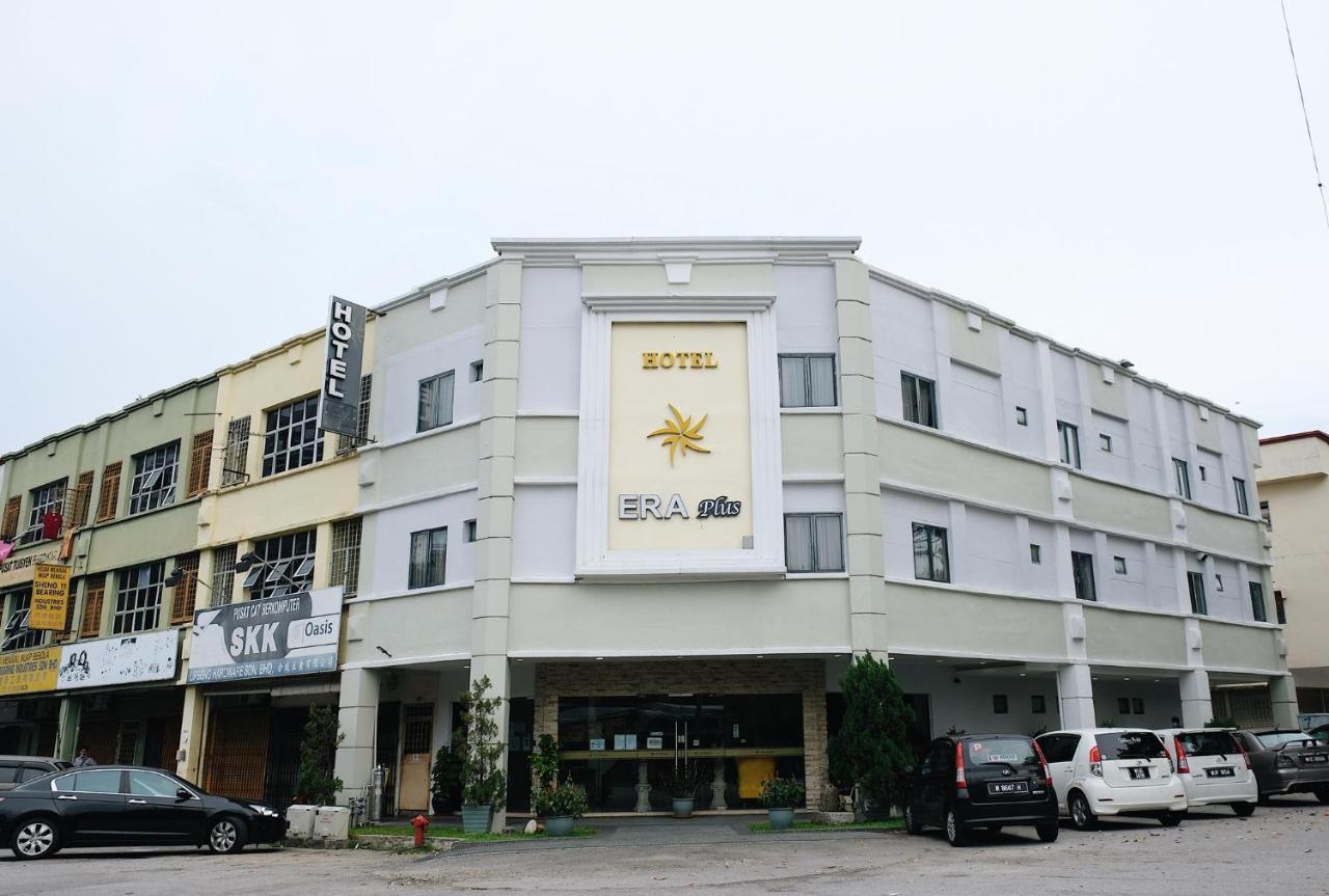 Era Plus Hotel Seri Kembangan Ngoại thất bức ảnh