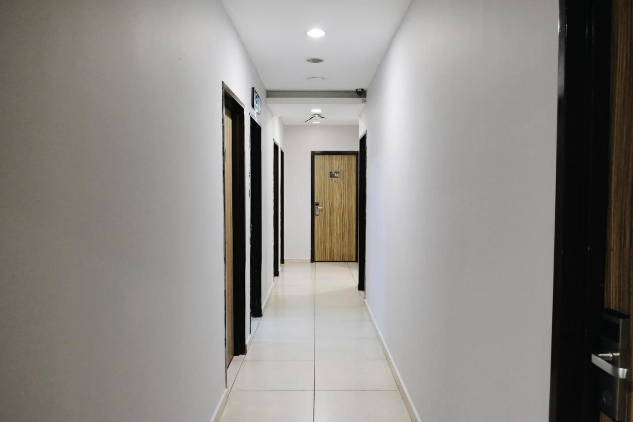 Era Plus Hotel Seri Kembangan Ngoại thất bức ảnh