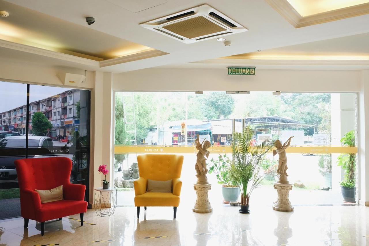 Era Plus Hotel Seri Kembangan Ngoại thất bức ảnh