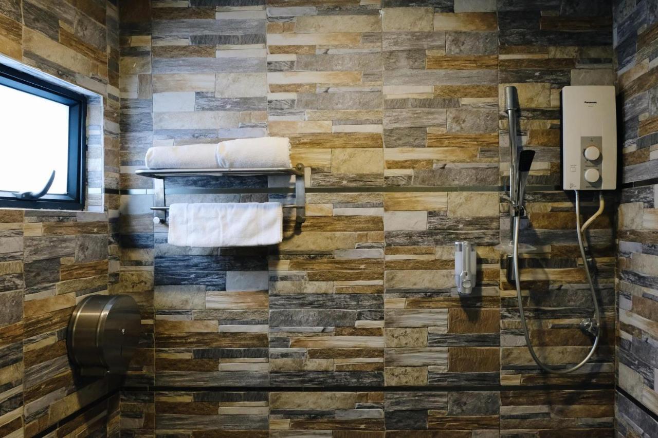 Era Plus Hotel Seri Kembangan Ngoại thất bức ảnh
