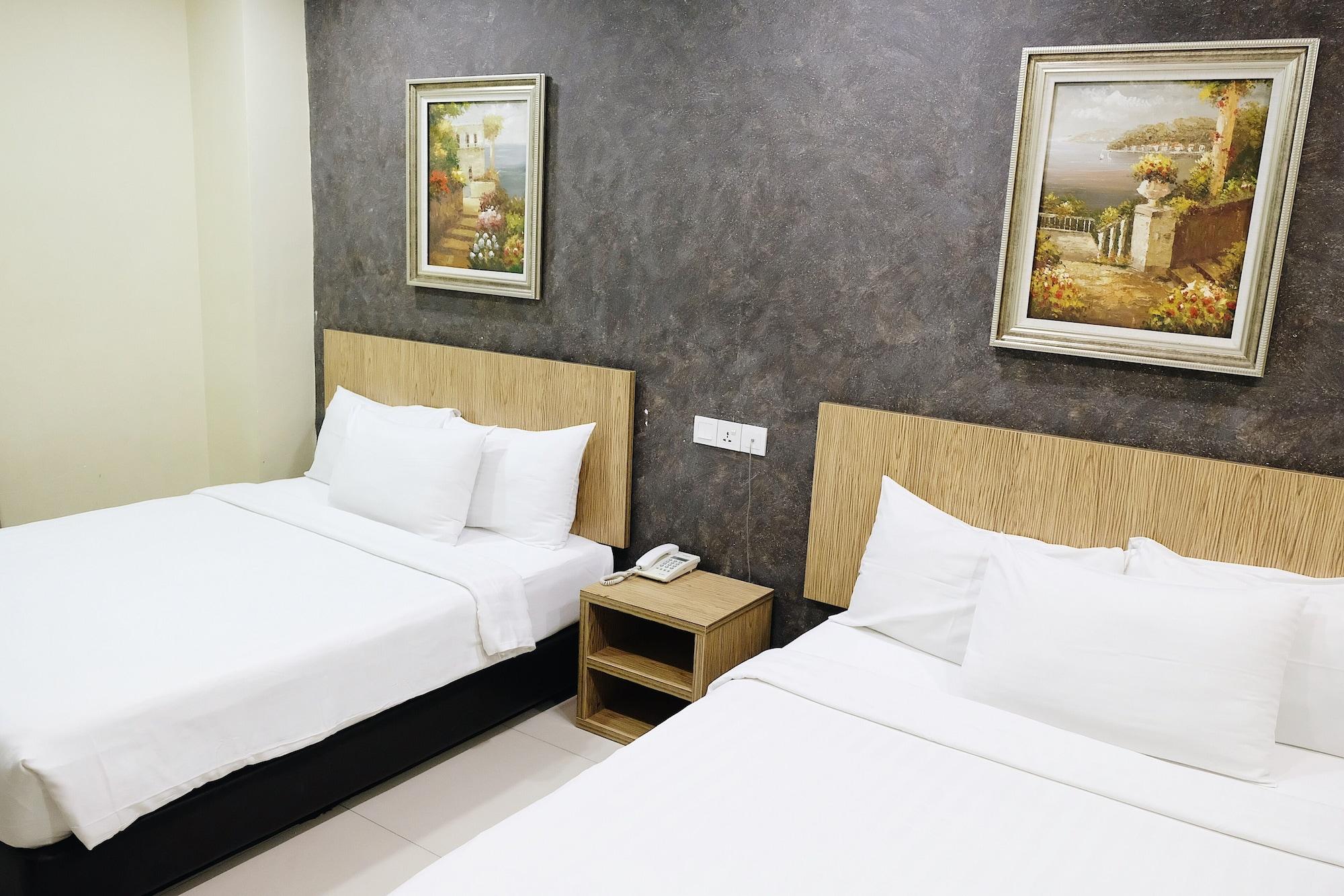 Era Plus Hotel Seri Kembangan Ngoại thất bức ảnh