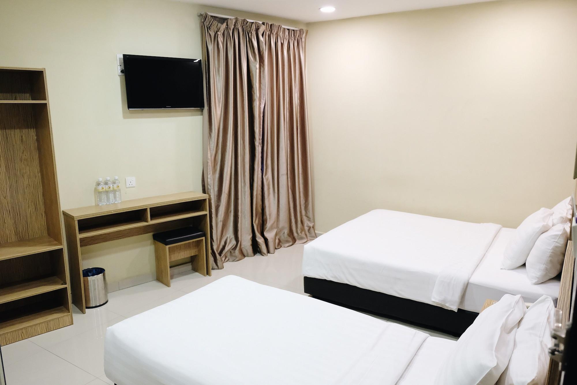 Era Plus Hotel Seri Kembangan Ngoại thất bức ảnh