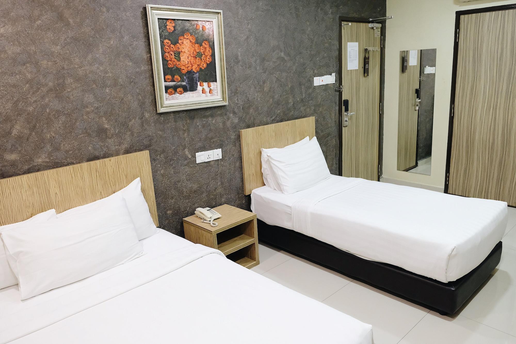 Era Plus Hotel Seri Kembangan Ngoại thất bức ảnh